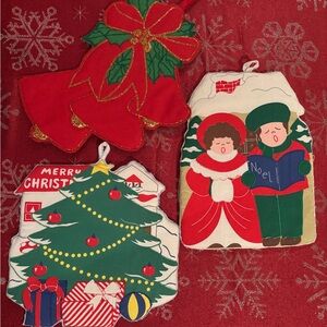 Festive Holiday Pot Holder/hot pad Set